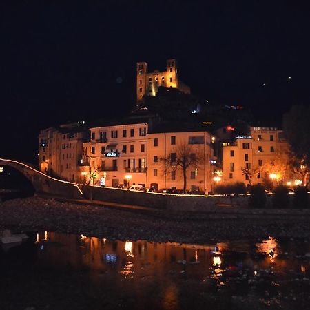 Al Ponte Vecchio Apartamento Dolceacqua Exterior foto